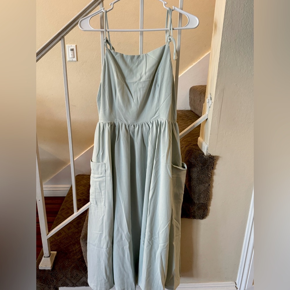 NWT Lumiere Light Sage Green Midi Dress with Pockets